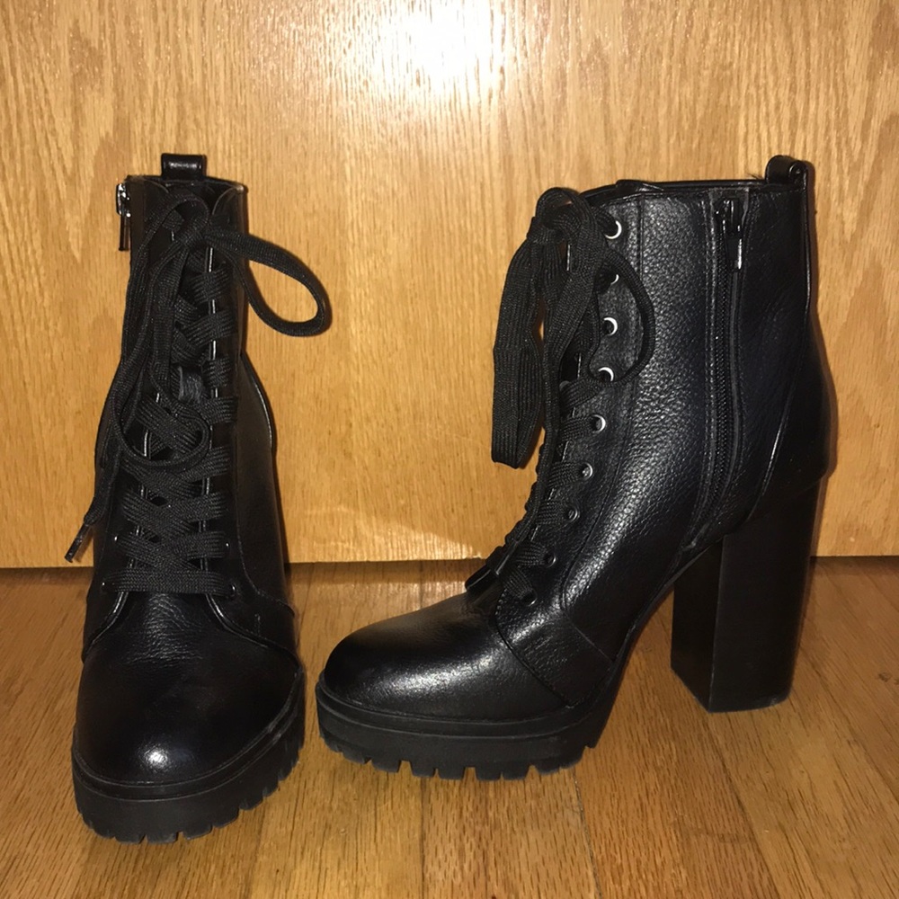 Women’s 6 — BRAND NEW: Black Steve Madden Booties